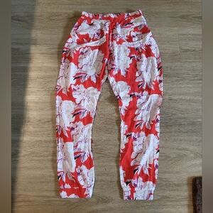 Flynn Skye Boho Floral Red and White Pants With Pockets